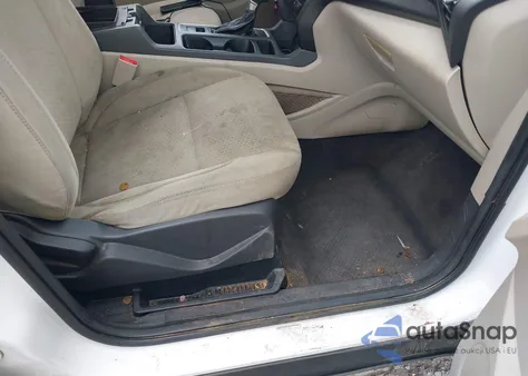 2017 Ford Escape Se z USA, uszkodzony, nr VIN 1FMCU0GD9HUE64639